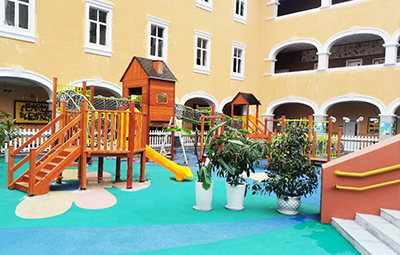 成都樂(lè )盟國際學(xué)校木制非標項目