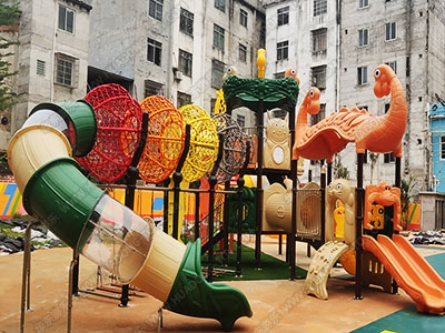 廣西貴港平南大安鎮維果幼兒園動(dòng)物世界